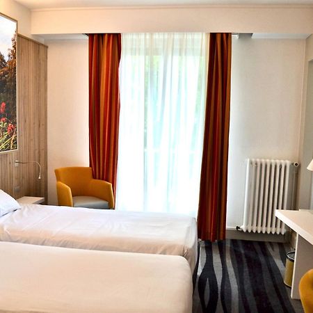 Kyriad Hotel Tours Centre Exteriér fotografie