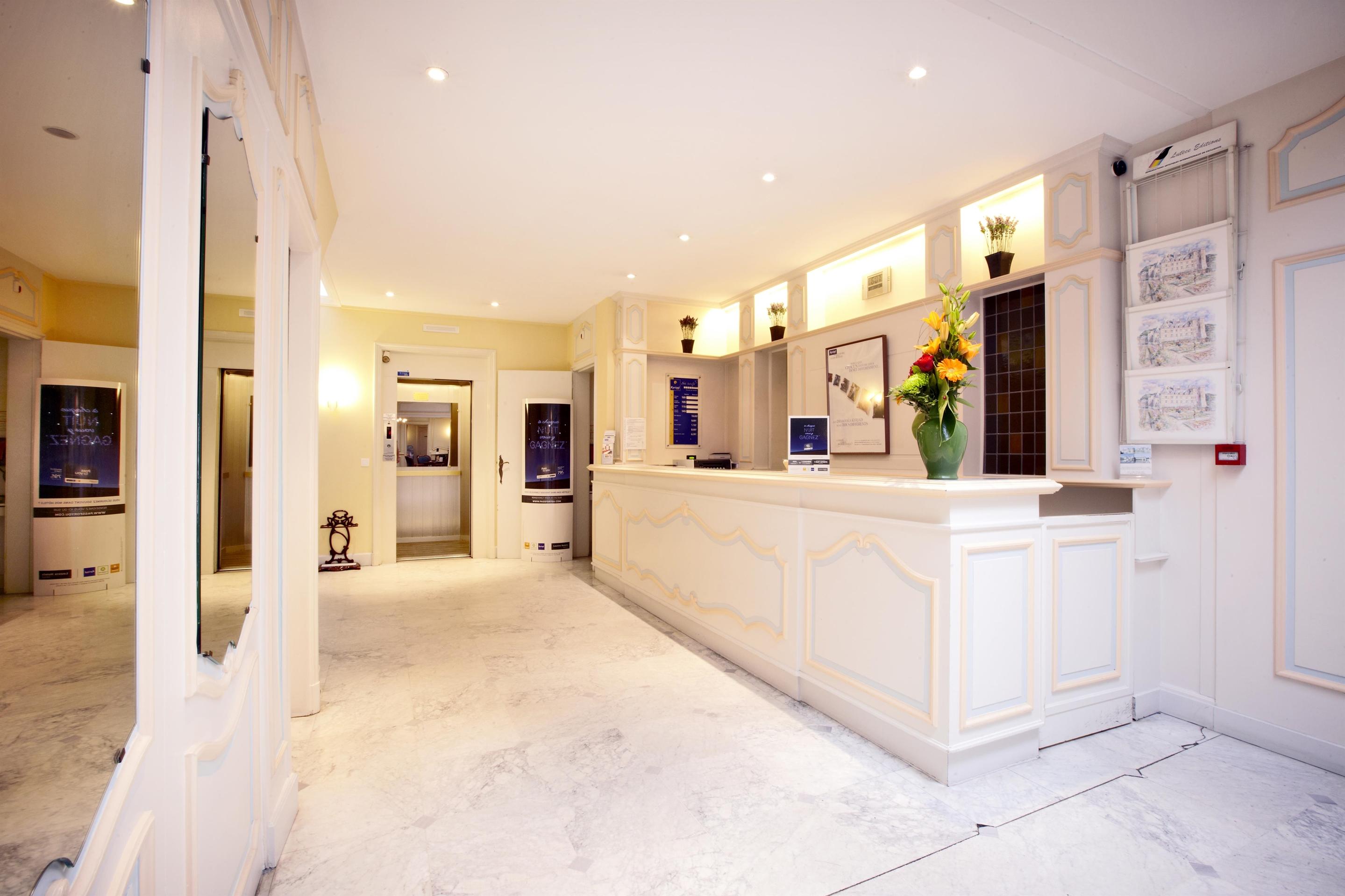 Kyriad Hotel Tours Centre Exteriér fotografie