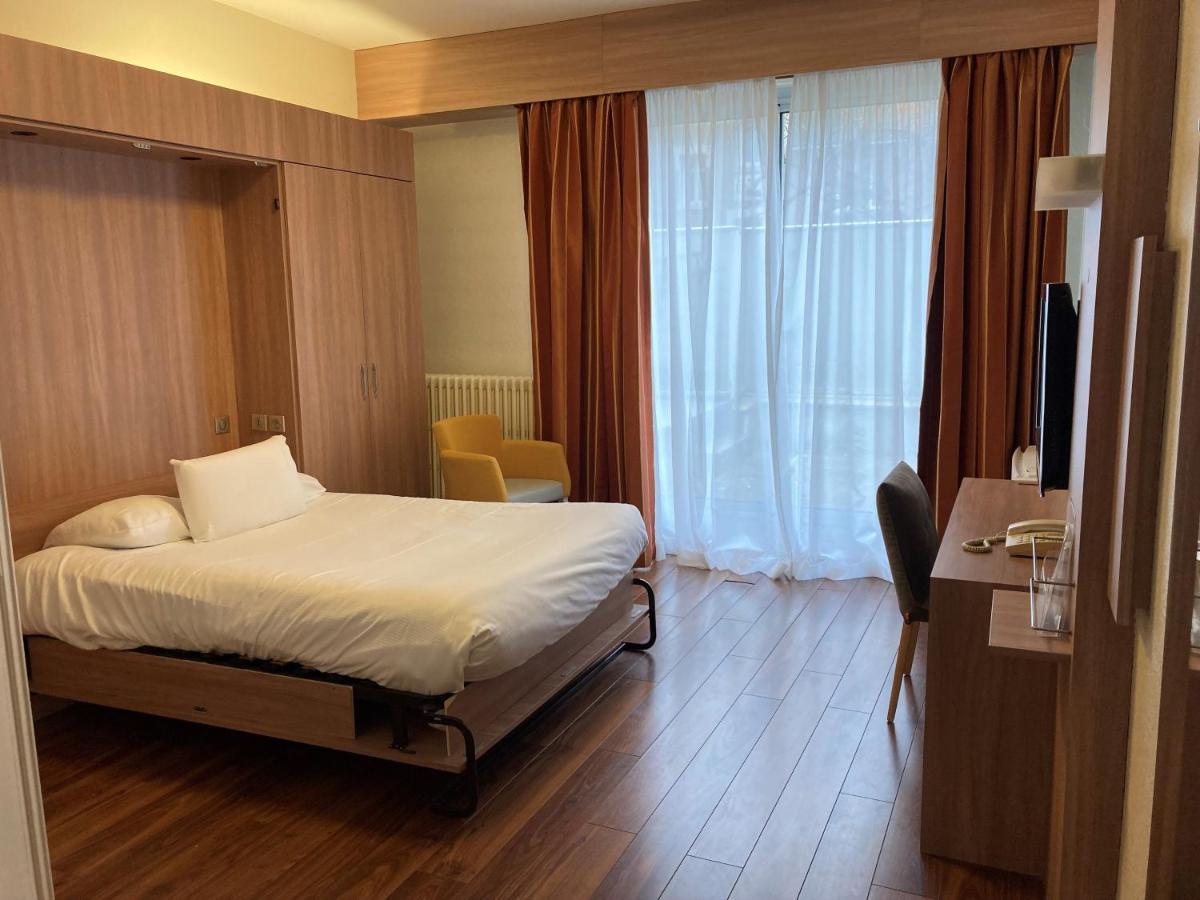 Kyriad Hotel Tours Centre Exteriér fotografie