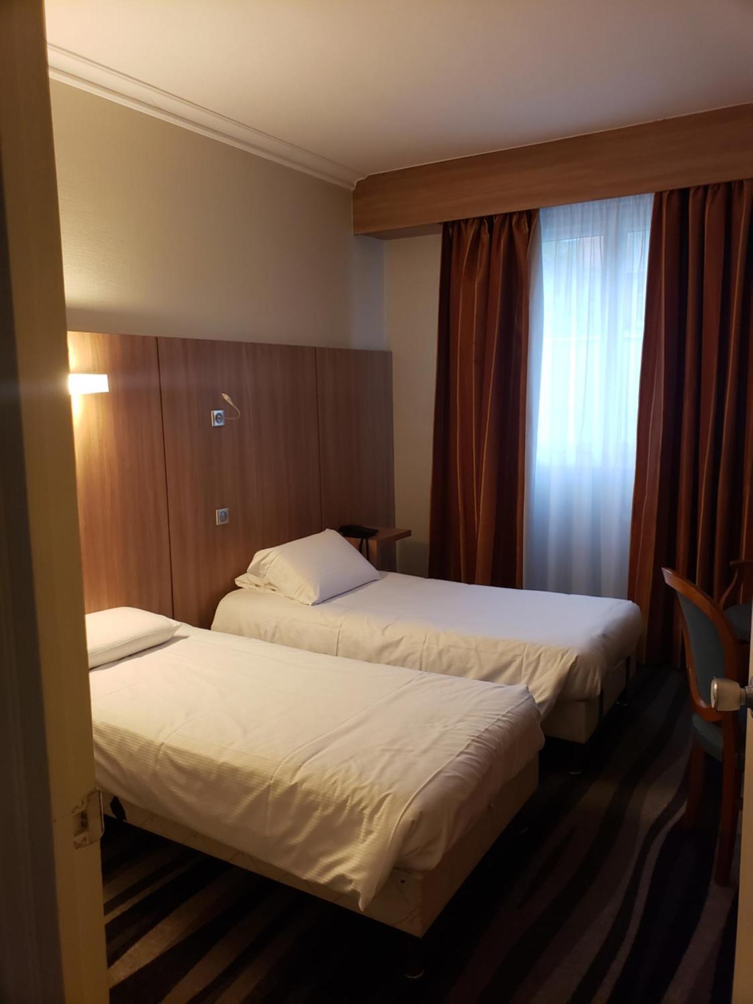 Kyriad Hotel Tours Centre Exteriér fotografie